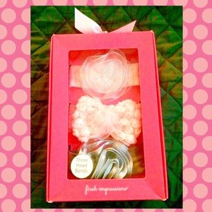 🛍BOGO50🛍 NIB Three Pack Infant headbands