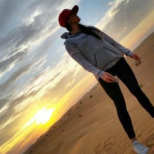 Meet your Posher, Whitney