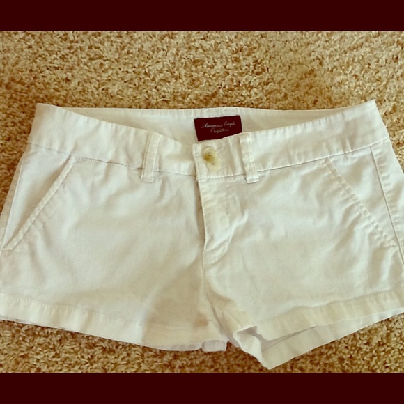 White American Eagle Shorts
