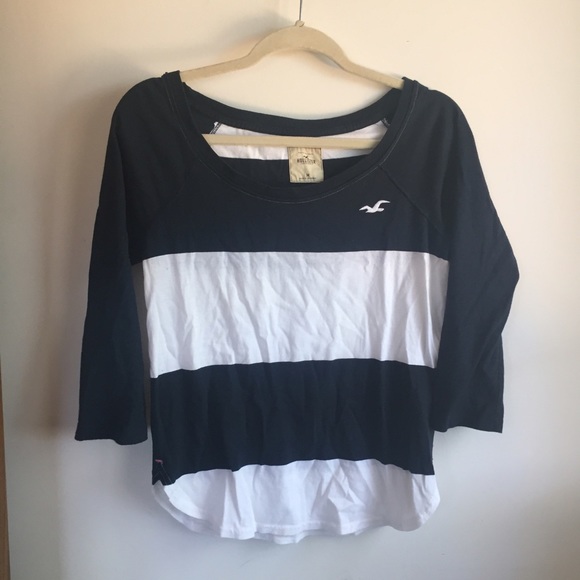 Hollister top