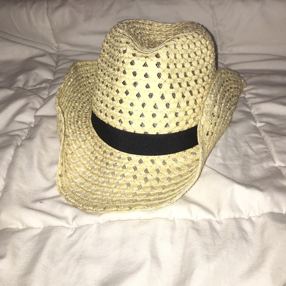 2-in-1 Straw Hat - Picture 2 of 3