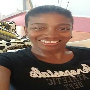 Meet your Posher, Shawna