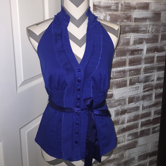 bebe Tops - Bebe ruffled halter top