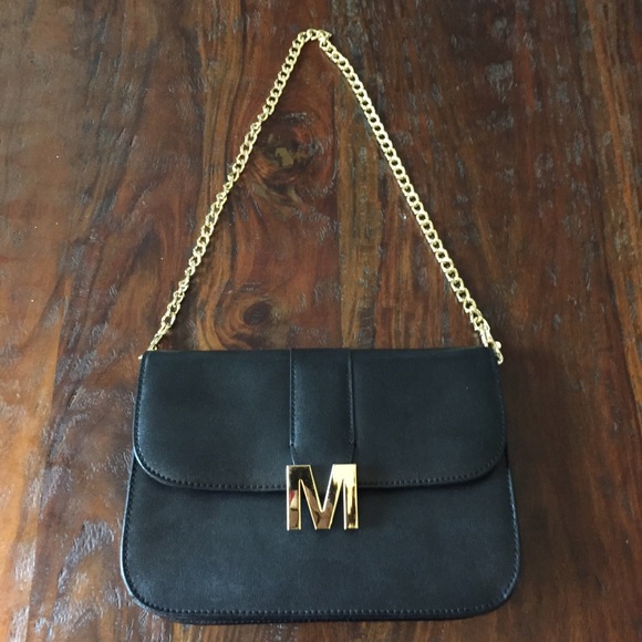 C. Wonder black clutch - Picture 4 of 4