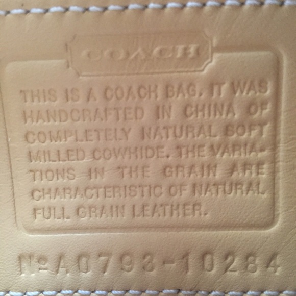 ‼️SOLD‼️ Leather Coach Purse - Picture 4 of 4