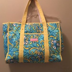 Lilly Pulitzer Tri delta sorority print bag