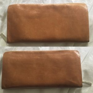 Hobo leather wallet w smartphone pocket