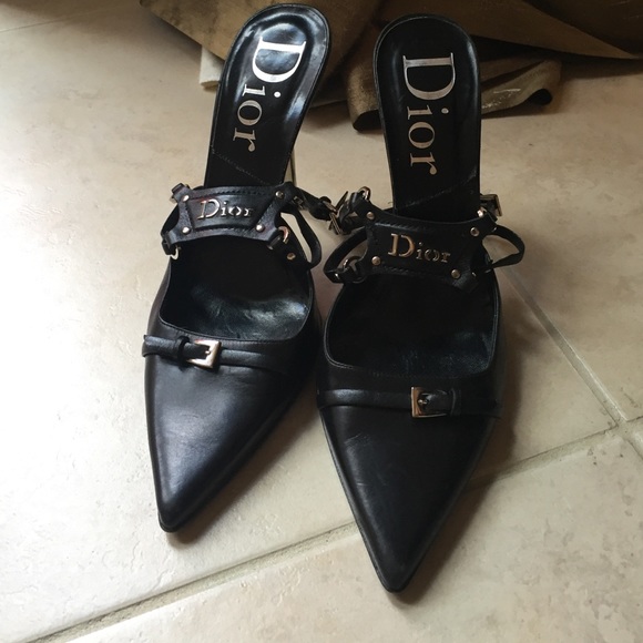 authentic Dior pointed heels - Picture 2 of 3