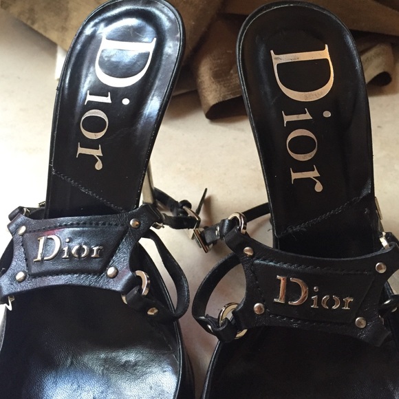 authentic Dior pointed heels - Picture 3 of 3
