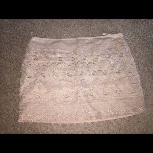 Lace skirt