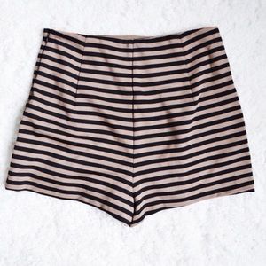 FREE PEOPLE high waisted striped shorts ✨