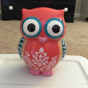 Cute Owl piggy bank!!