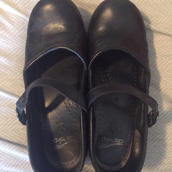 Dansko maryjanes