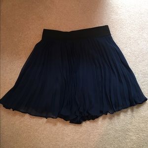 Navy blue pleated flowy skirt