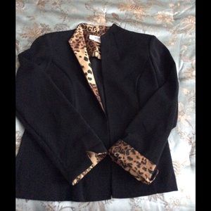 Stylish leopard print 3 piece ladies suit