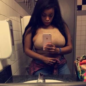 Meet your Posher, Annette