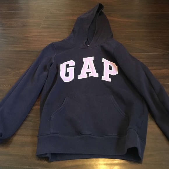 Gap purple sweatshirt