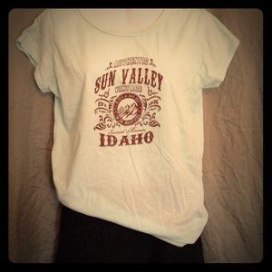 🔺Final🔺baby blue western feel t-shirt