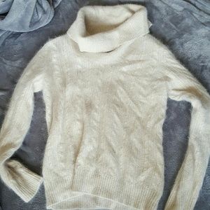 Vineyard Vines Angora Sweater