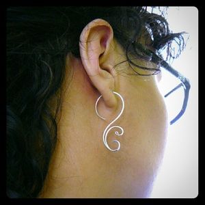 Beautiful silver earings