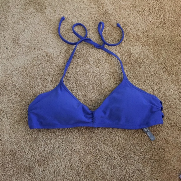 SOLD ❌❌Aerie scoop neck strappy back bikini top