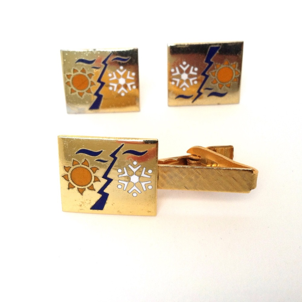 Vintage Unisex Cufflinks and Clip set