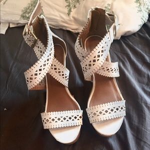 white wedges