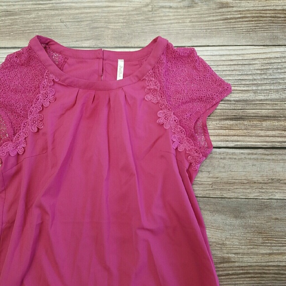 FLASH SALE Fuschia/Pink Top with Lace Shoulders