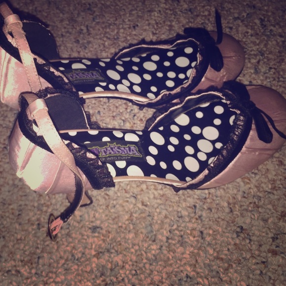 Sexy Black and Pink Heels