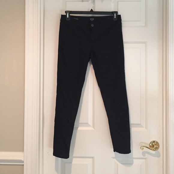 petite black jeggings