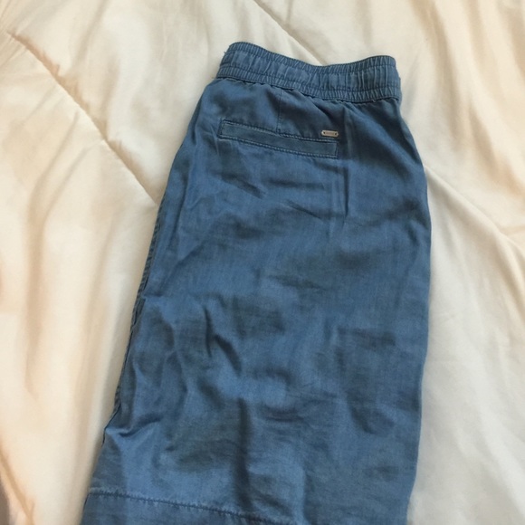 I wore this once it's in pristine condition