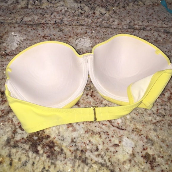 Yellow padded Vic secret bandeau - Picture 4 of 4