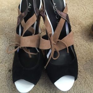 Aldo heels!