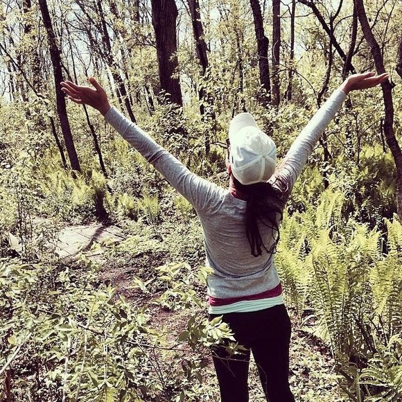 Meet your Posher, Anissa - Picture 4 of 4