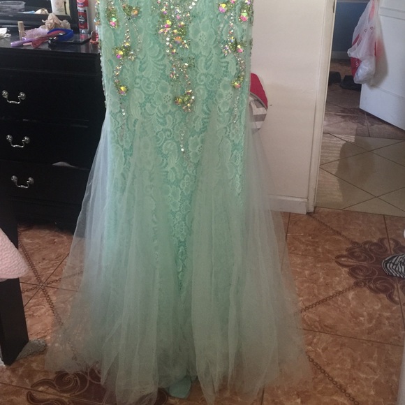 Mint green prom dress - Picture 2 of 3
