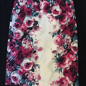 White House Black Market floral skirt size 10