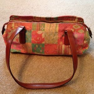 Fossil Barrel purse; leather