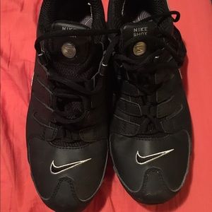 Nike Shox woman's 12 Men's 10 never been worn!!