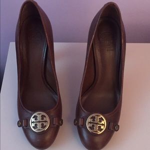 Tory Burch pumps