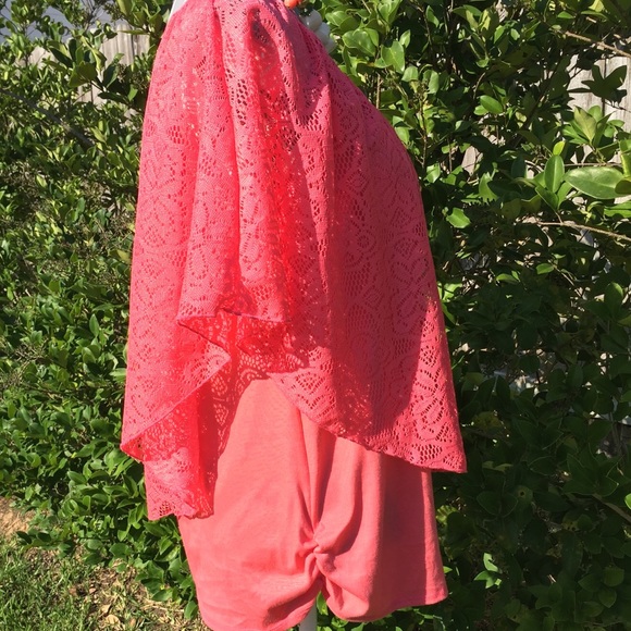 Claudia Richard Coral Lace Top - Picture 2 of 4