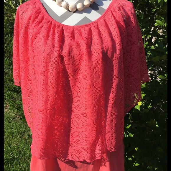 Claudia Richard Coral Lace Top - Picture 4 of 4