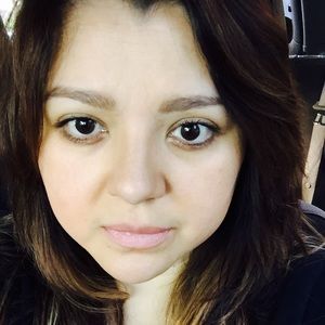 Meet your Posher, Daniela