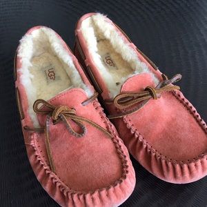 UGG Dakota Slippers