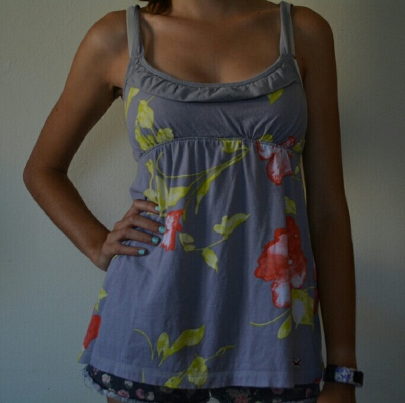 FLORAL HOLLISTER TANK