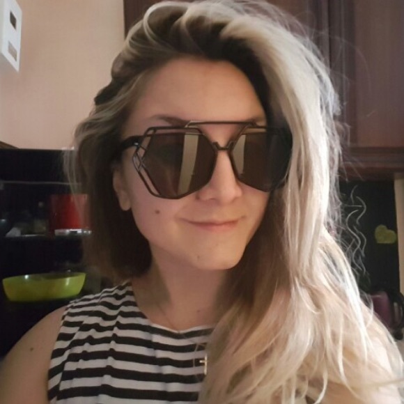 🏆HOST PICK🏆 Heptagon Black Sunglasses - Picture 5 of 5