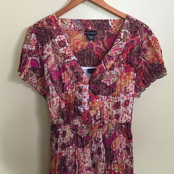 Beautiful top with undershirt - Picture 1 of 4