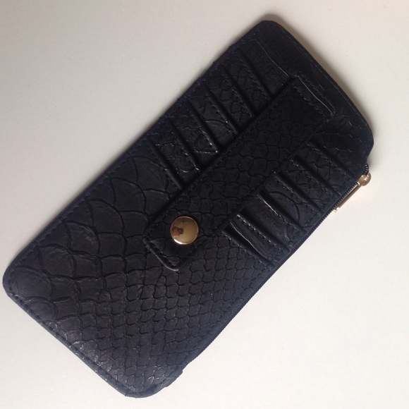 Nwot slim wallet ID/6 cards/change/cash holder