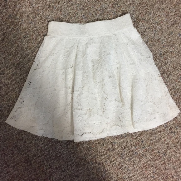 White floral skirt from hollister
