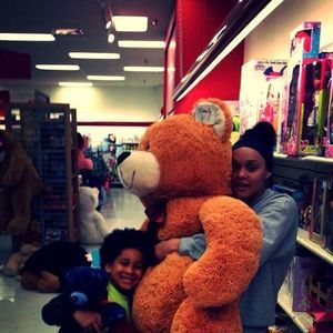 Meet your Posher, Demarshay