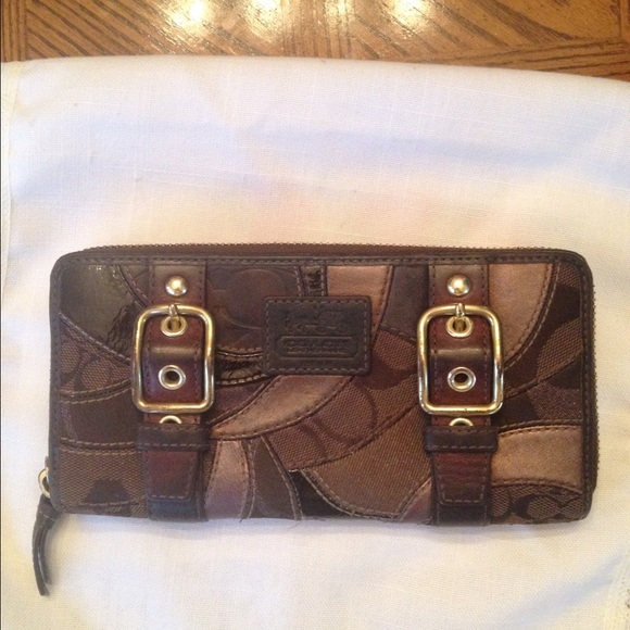Coach Zip Around Wallet